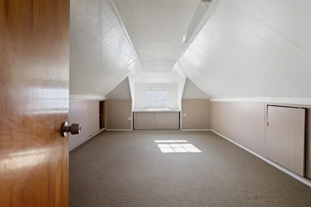 $2,500 | 5434 West Wrightwood Avenue, Chicago, IL 60639