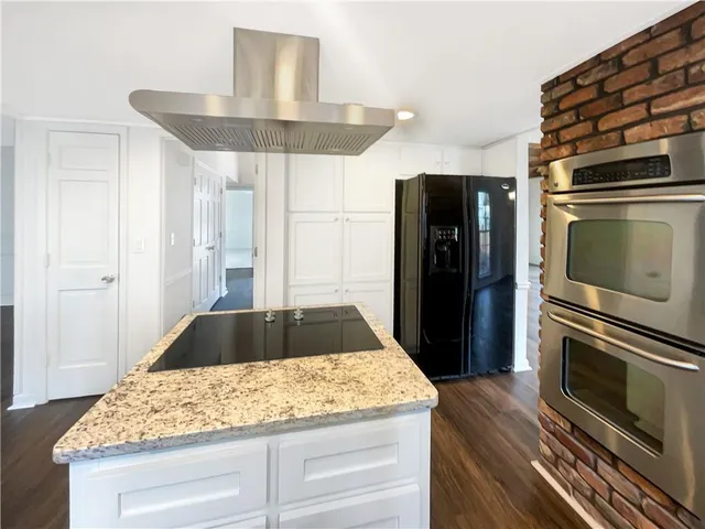 $622,000 | 7040 Northgreen Drive Northeast, Atlanta, GA 30328