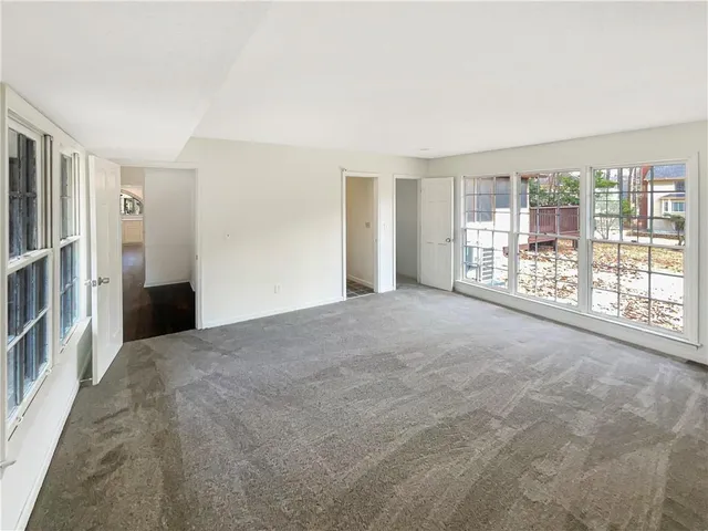 $622,000 | 7040 Northgreen Drive Northeast, Atlanta, GA 30328