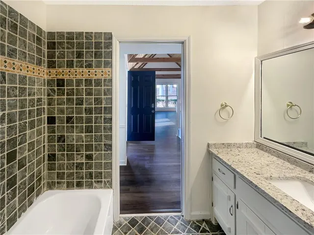 $622,000 | 7040 Northgreen Drive Northeast, Atlanta, GA 30328