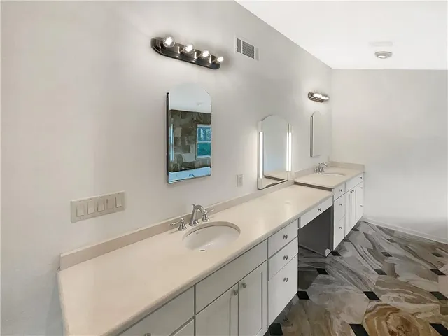 $622,000 | 7040 Northgreen Drive Northeast, Atlanta, GA 30328