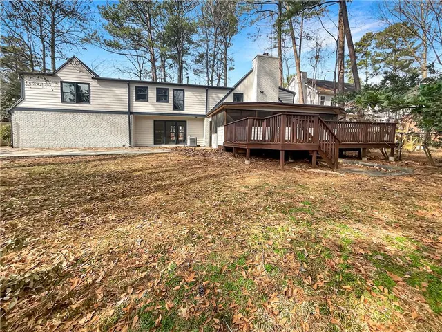 $622,000 | 7040 Northgreen Drive Northeast, Atlanta, GA 30328