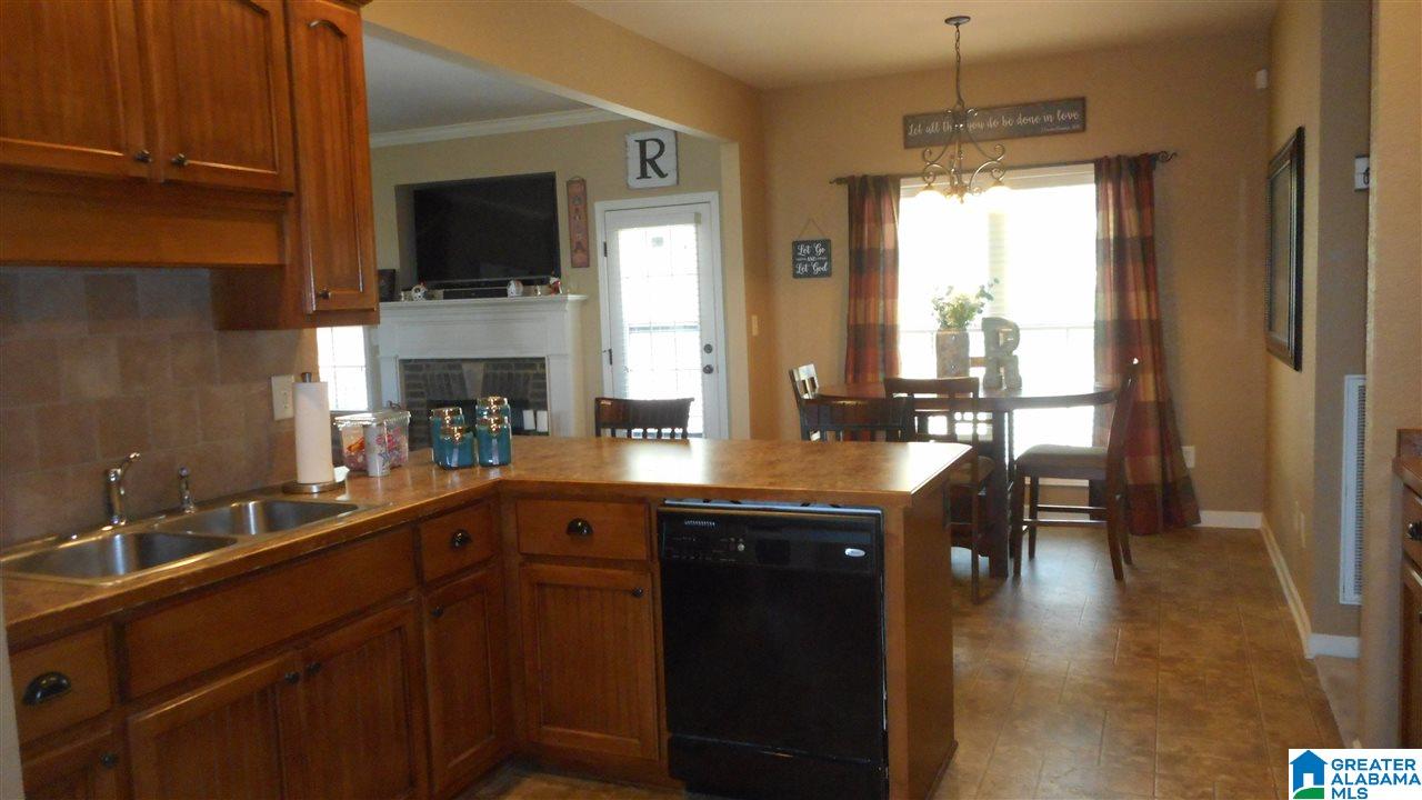 1220 Summit Ridge Way Odenville, AL 35120 - Photo 11 of 34