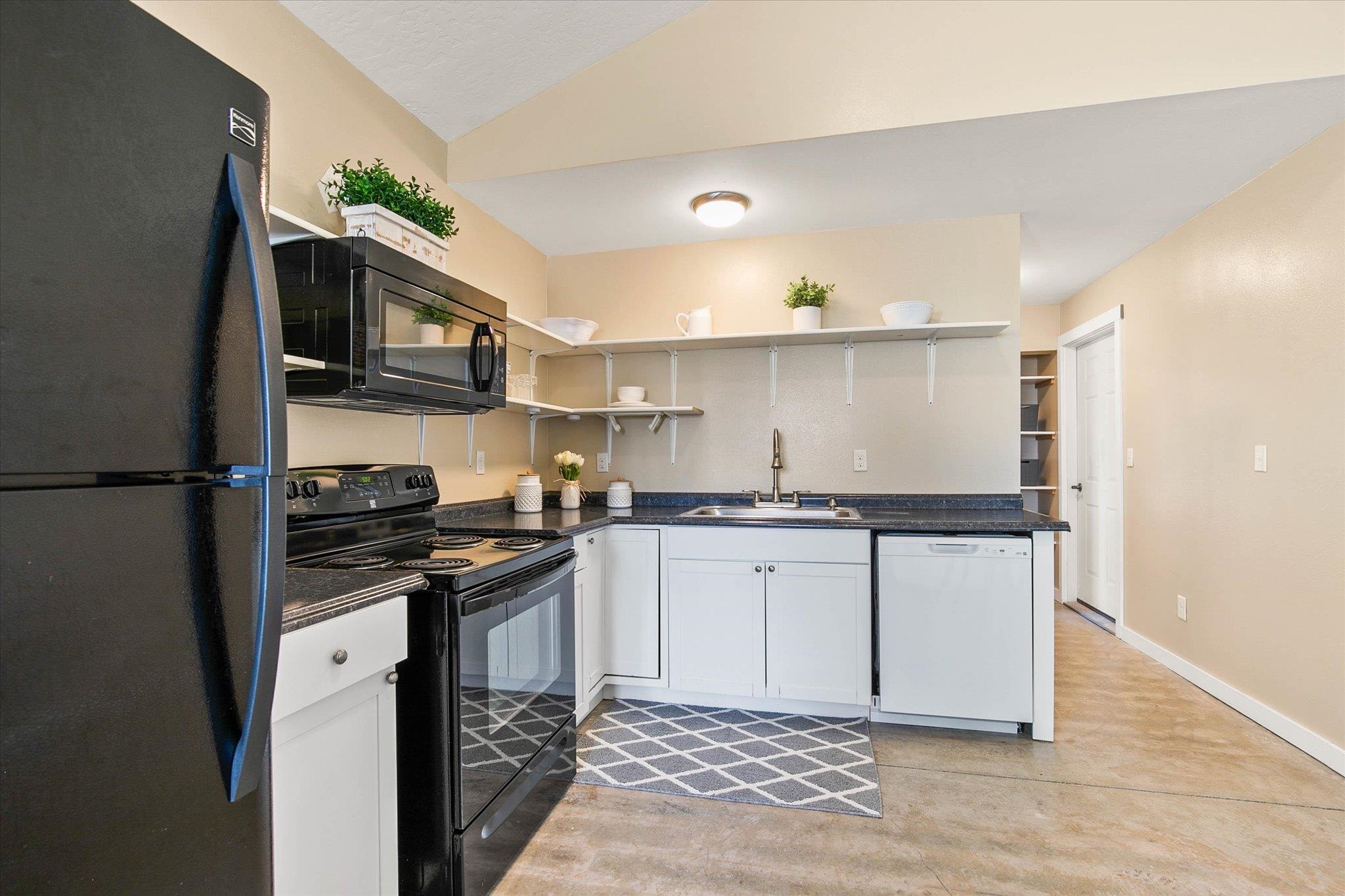 12730 East Piper Road Spokane, WA 99217 - Photo 45 of 50
