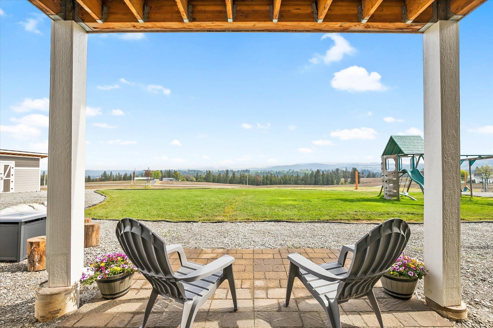 12730 East Piper Road Spokane, WA 99217 - Photo 7 of 50