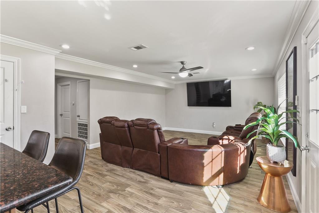 7630 Morrison Road New Orleans, LA 70126 - Photo 4 of 24