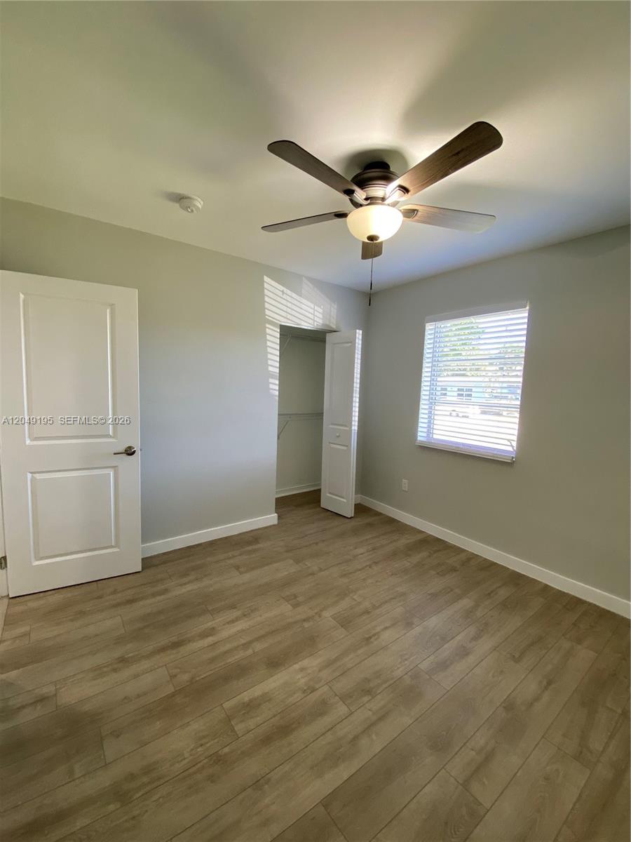 11121 Southwest 46th Street Miami, FL 33165 - Photo 12 of 13