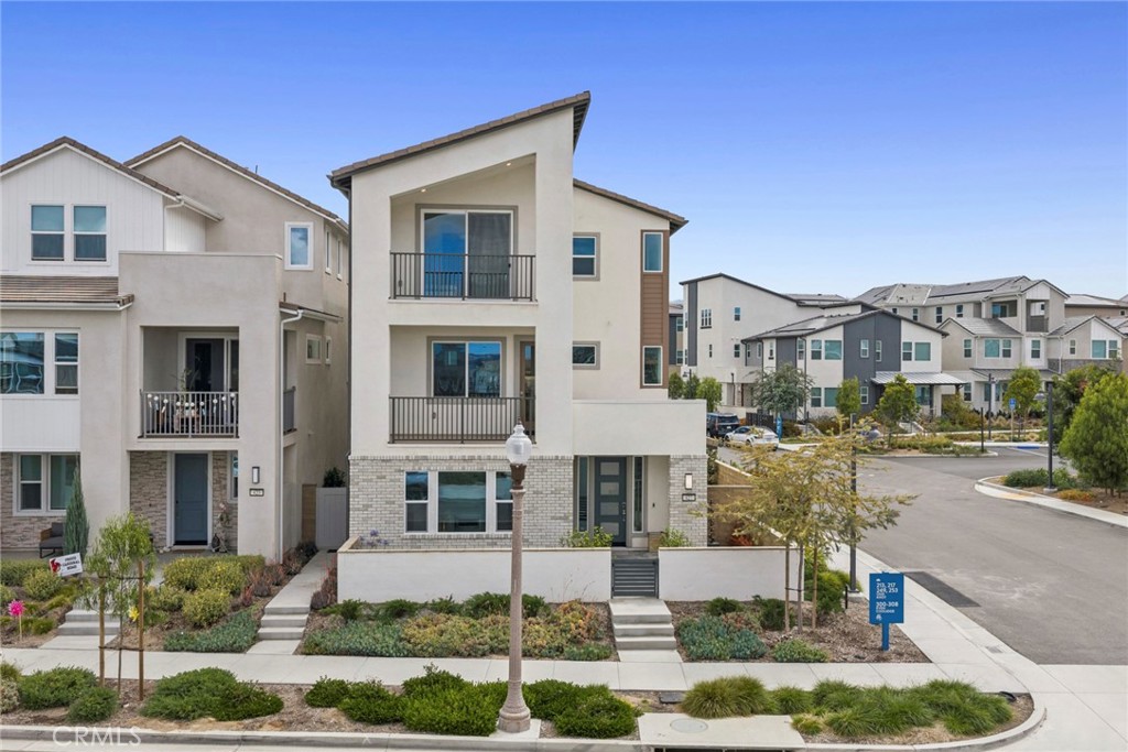 427 Flycatcher Irvine, CA 92618 - Photo 4 of 47