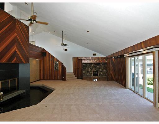 37 Churchill Road Churchill, PA 15235 - Photo 4 of 8 Den/Family/Great Room. LARGE GREAT ROOM, WITH SLIDING GLASS DOORS LEADING TO INGROUND SWIMMING POOL, STAIRCASE LEADS TO LOFT WITH VIEW OF EDGEWOOD COUNTRY CLUB,