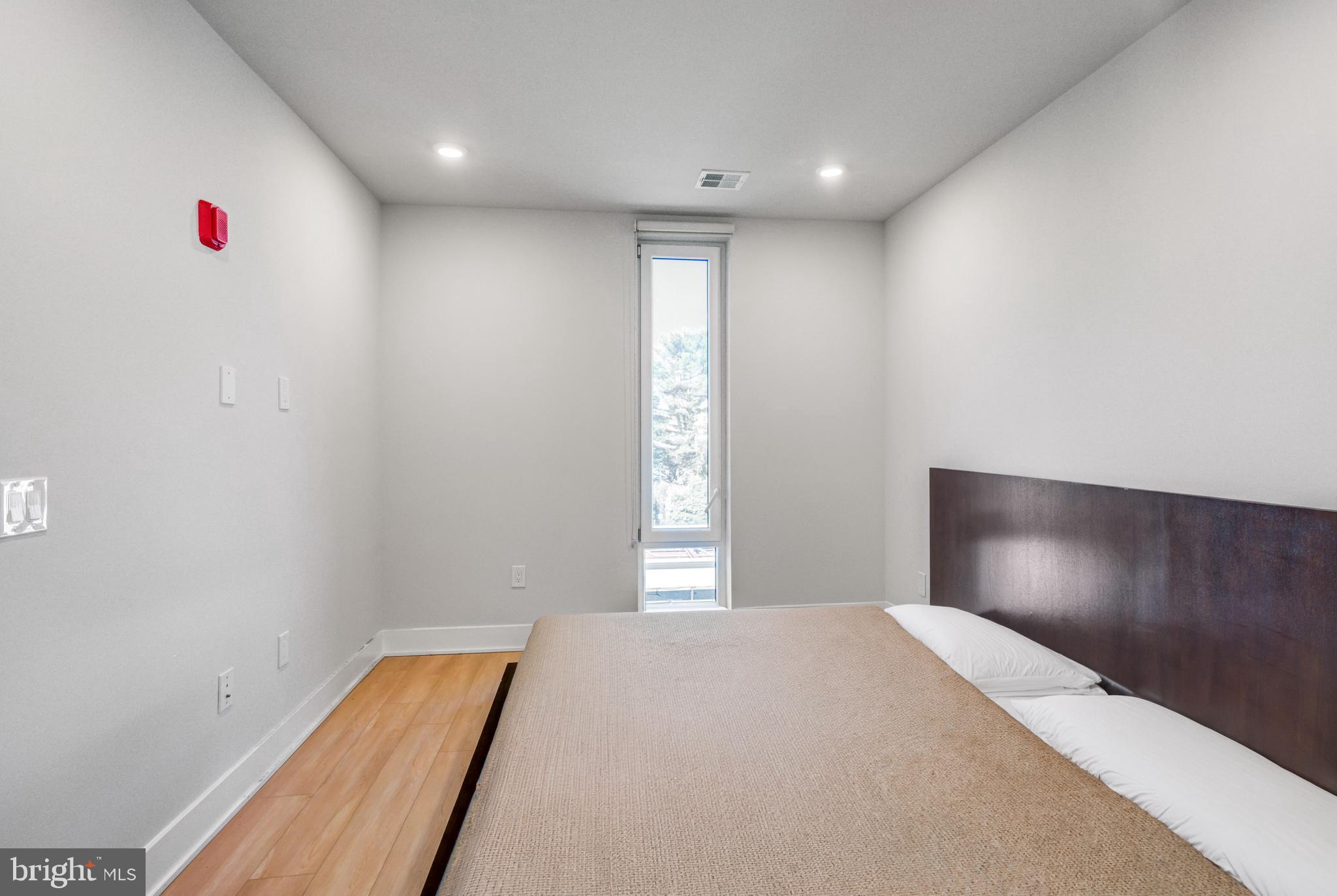 6910 Ridge Avenue, Unit 113 Philadelphia, PA 19128 - Photo 5 of 9 Gallery Image 5
