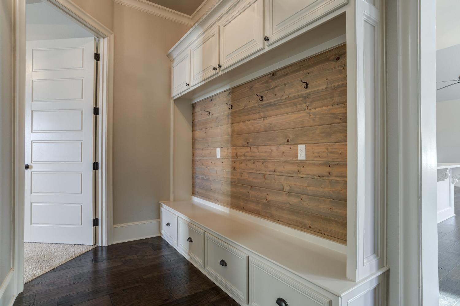 402 Topeka Avenue Lubbock, TX 79416 - Photo 21 of 41 a bathroom with a bathtub and a shower