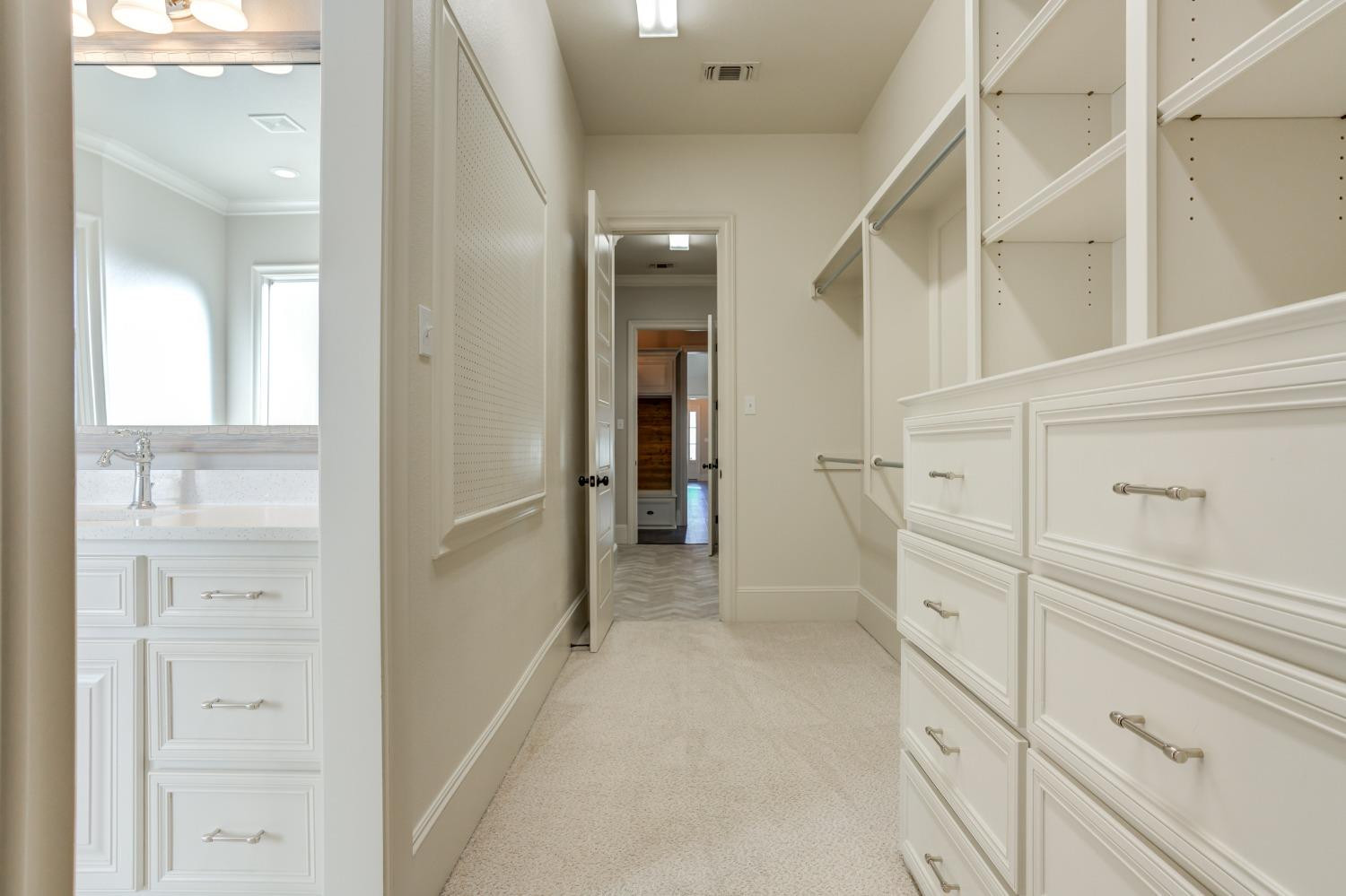 402 Topeka Avenue Lubbock, TX 79416 - Photo 30 of 41