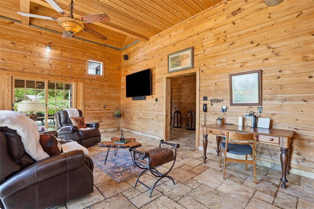 1001 Pate Road Cresson, TX 76035 - Photo 14 of 40