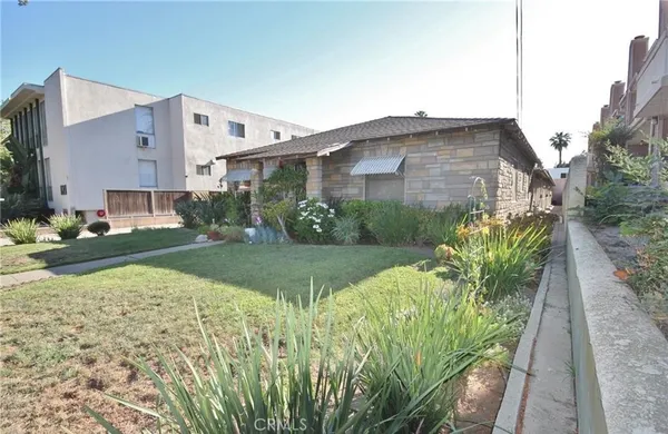 $1,720,000 | 115 South Chester Avenue, Pasadena, CA 91106