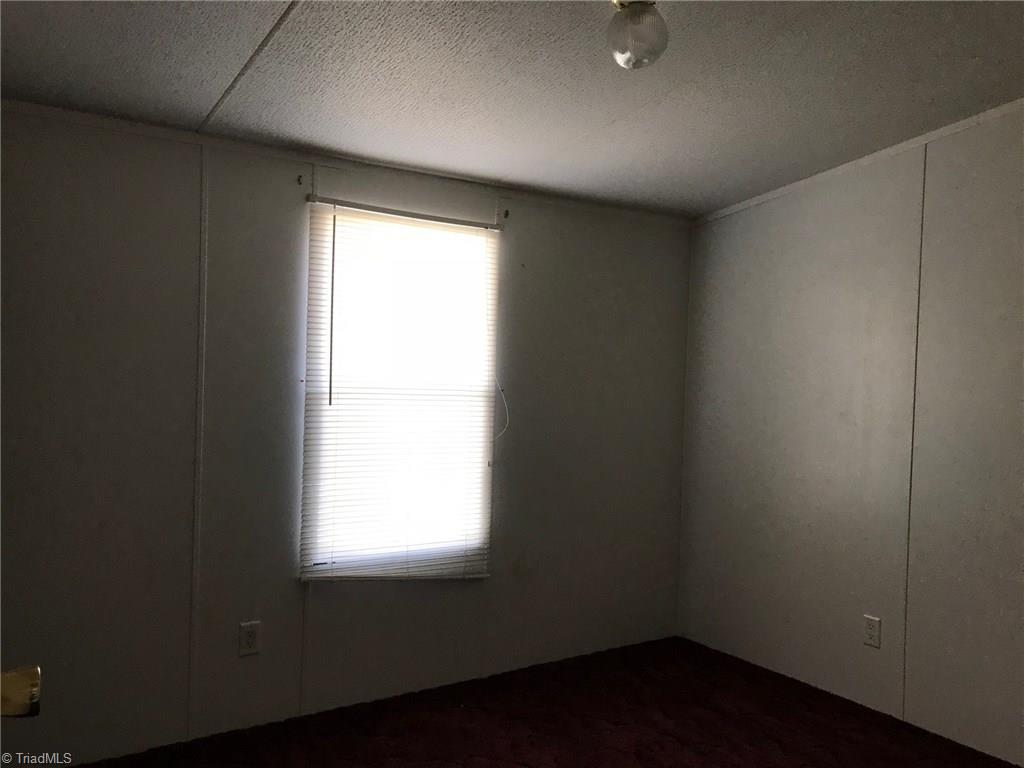 6802 Wright Road Thomasville, NC 27360 - Photo 11 of 16 Gallery Image 11