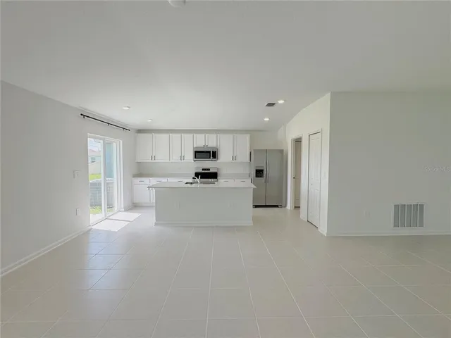 $1,898 | 3075 Totem Road, Eagle Lake, FL 33839