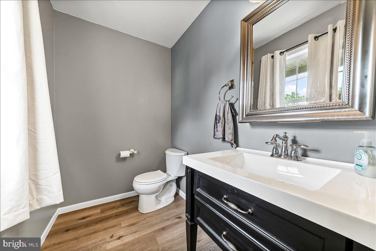 3174 William Road Garnet Valley, PA 19060 - Photo 11 of 37 Powder Room