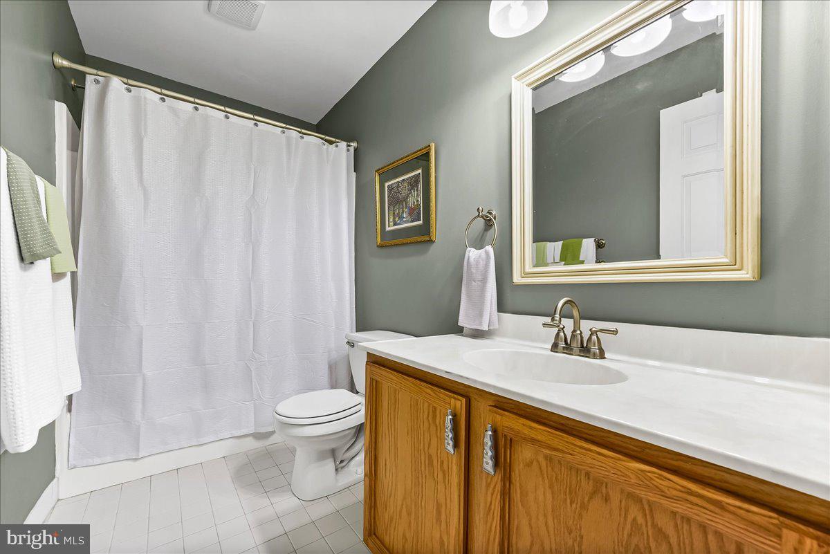 3174 William Road Garnet Valley, PA 19060 - Photo 30 of 37 Hall Bath