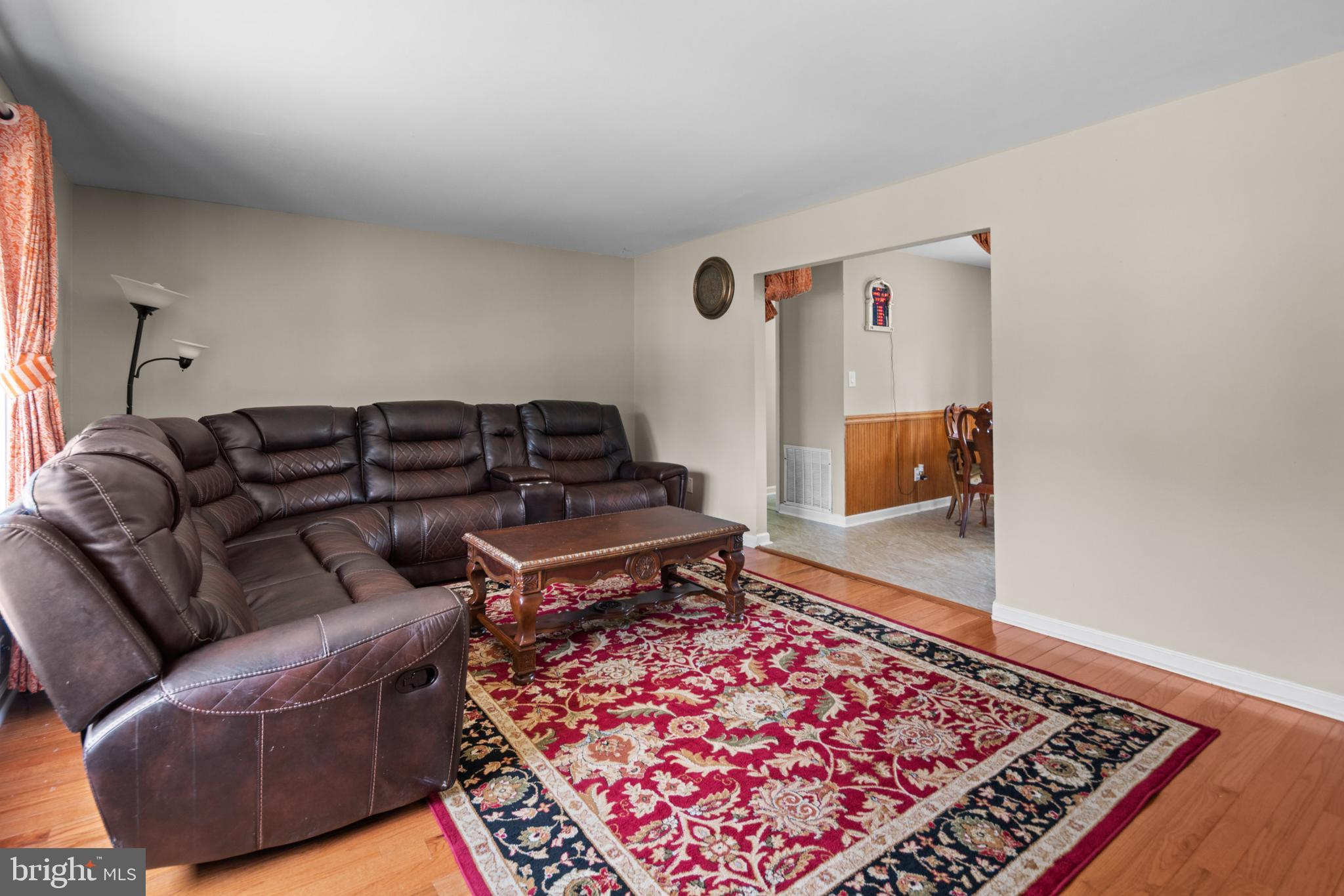 15 Sherbrooke Road Ewing, NJ 08638 - Photo 4 of 20