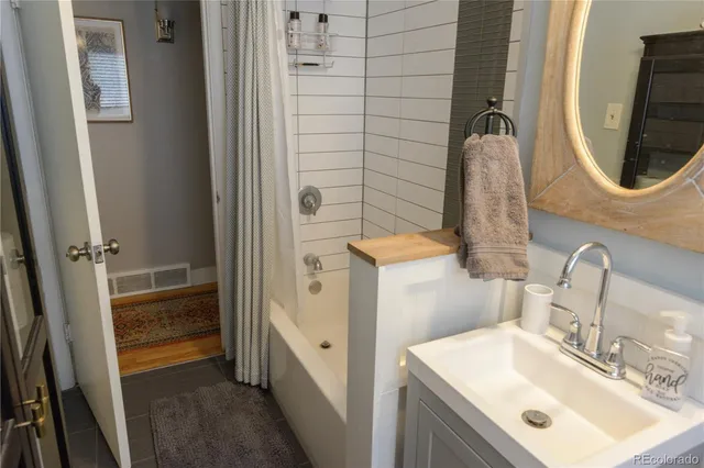 $3,750 | 932 South Holly Street, Denver, CO 80246