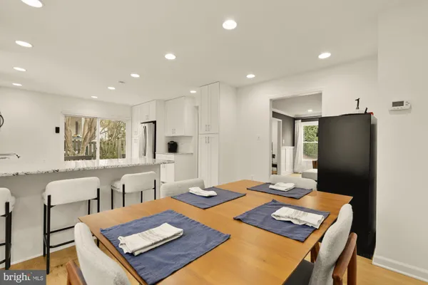 $749,900 | 9146 Silchester Court, Burke, VA 22015