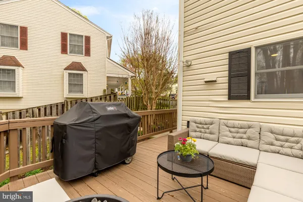 $749,900 | 9146 Silchester Court, Burke, VA 22015