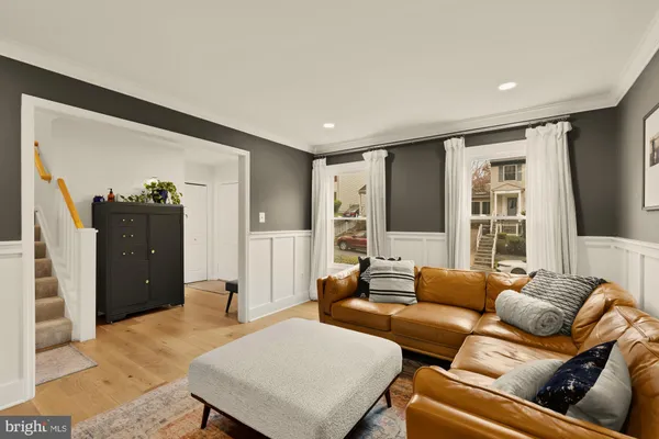 $749,900 | 9146 Silchester Court, Burke, VA 22015