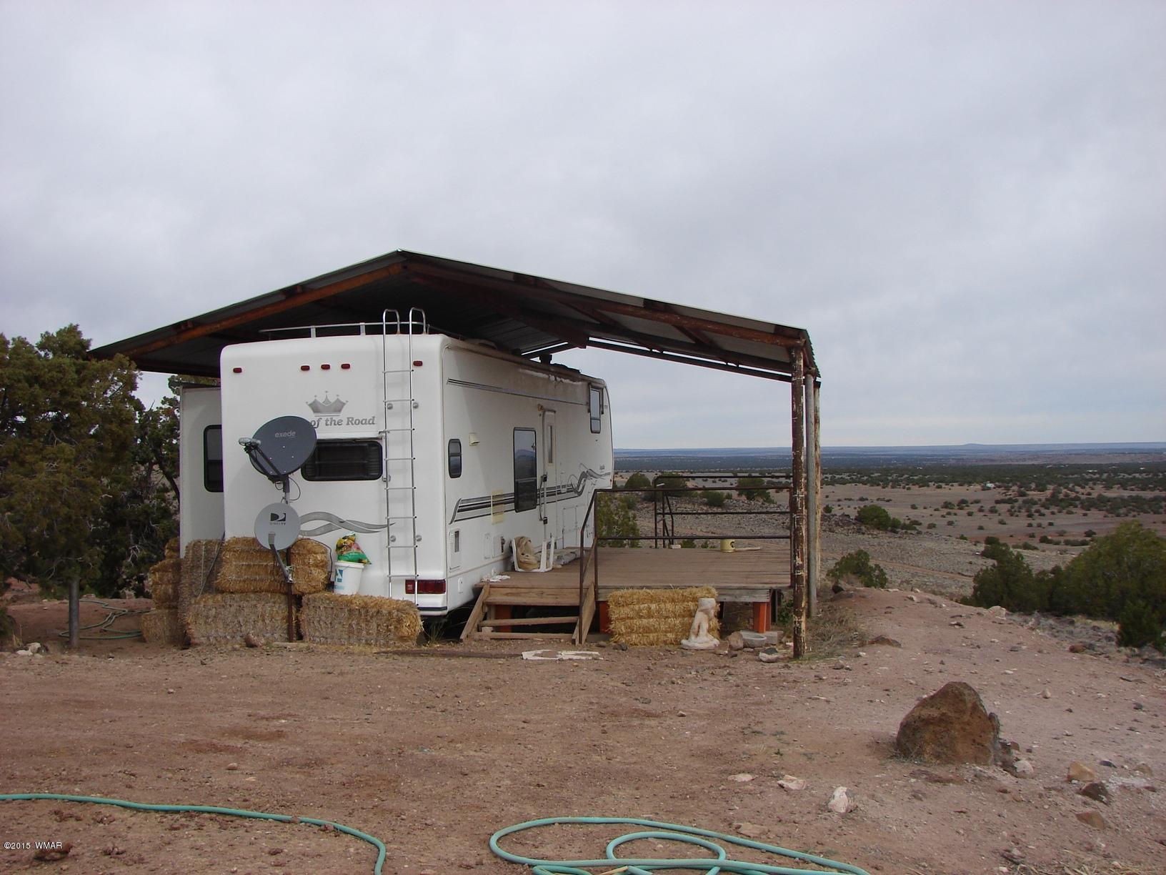 2400 Apache Concho, AZ 85924 - Photo 12 of 27