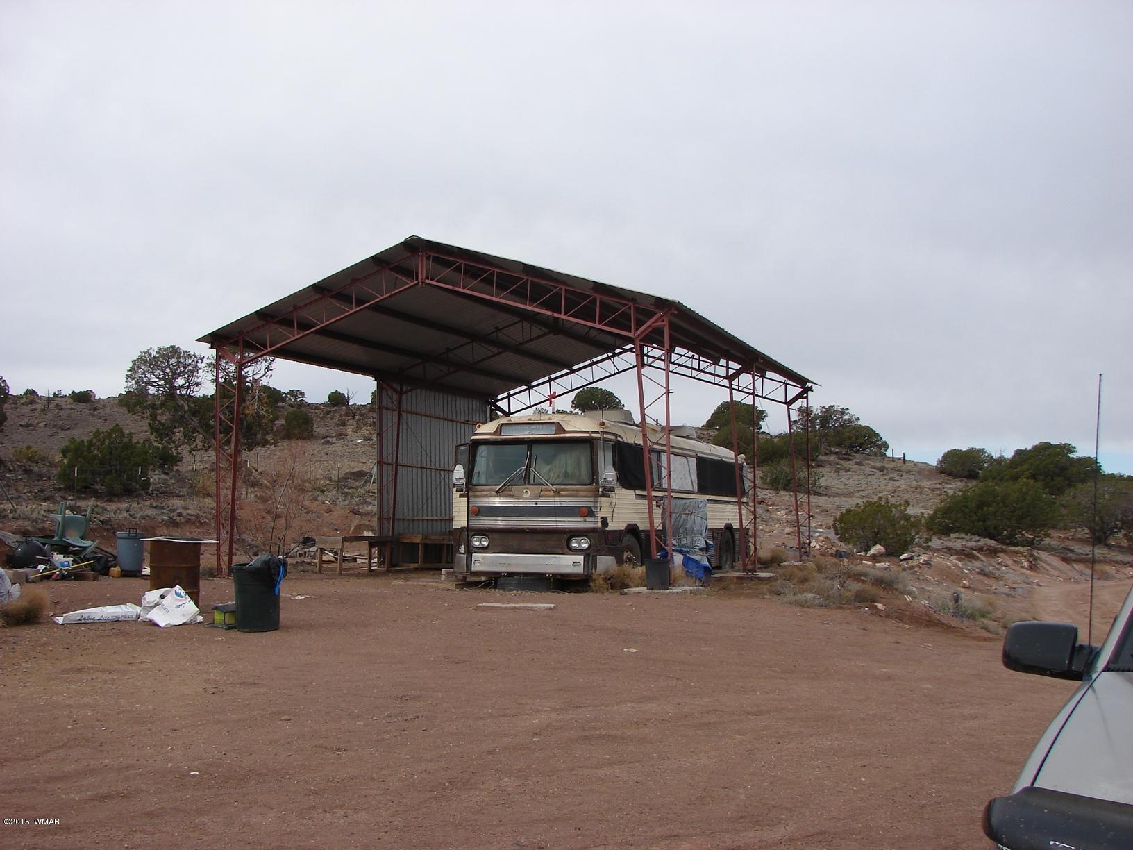 2400 Apache Concho, AZ 85924 - Photo 13 of 27