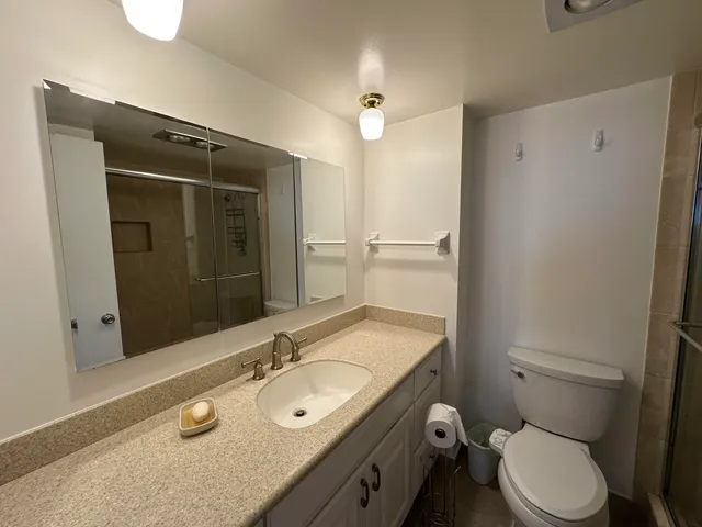 $3,500 | 3310 South Ocean Boulevard, Unit 225D, Highland Beach, FL 33487