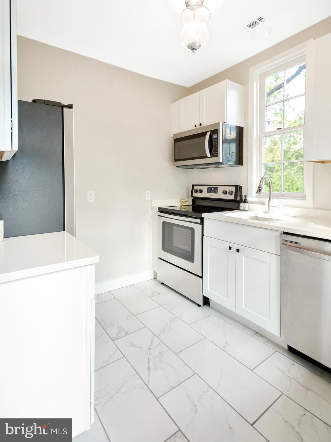 101 Record Street, Unit 202 Frederick, MD 21701 - Photo 2 of 26