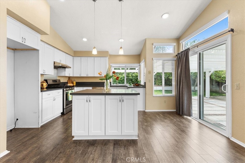 7158 Foxcroft Street Riverside, CA 92506 - Photo 12 of 51 View towards back