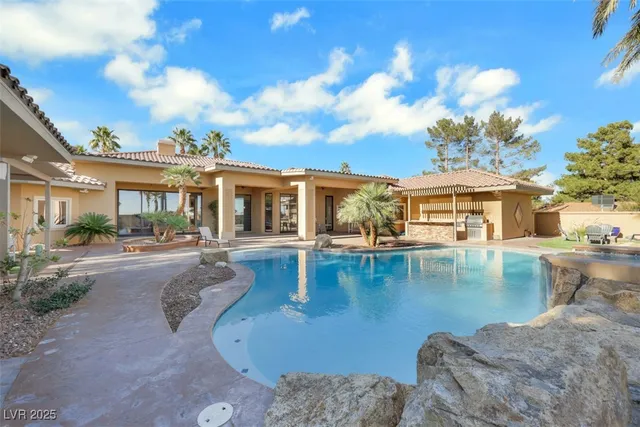 $2,990,000 | 6160 El Camino Road, Las Vegas, NV 89118