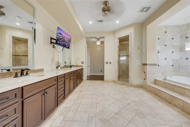 $2,990,000 | 6160 El Camino Road, Las Vegas, NV 89118