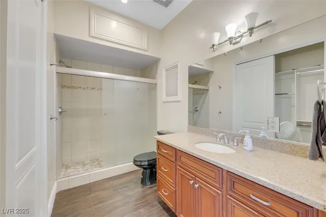 $2,990,000 | 6160 El Camino Road, Las Vegas, NV 89118