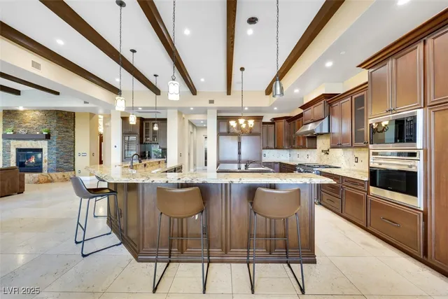 $2,990,000 | 6160 El Camino Road, Las Vegas, NV 89118