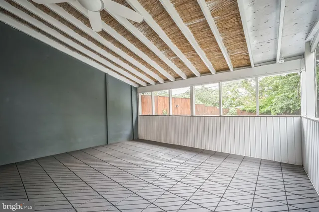 $649,900 | 304 South Veitch Street, Arlington, VA 22204