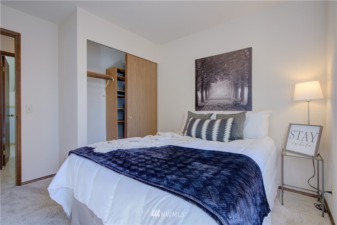 233 238th Street Southwest Bothell, WA 98021 - Photo 17 of 40