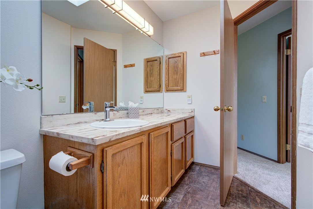 233 238th Street Southwest Bothell, WA 98021 - Photo 30 of 40