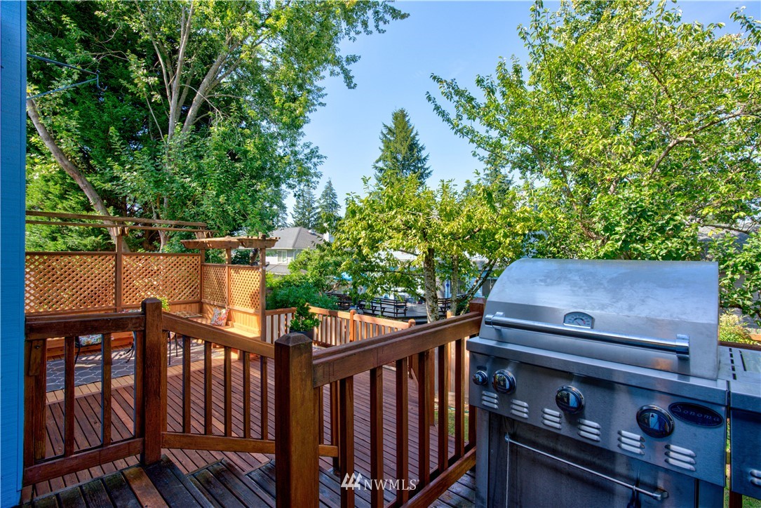 233 238th Street Southwest Bothell, WA 98021 - Photo 34 of 40