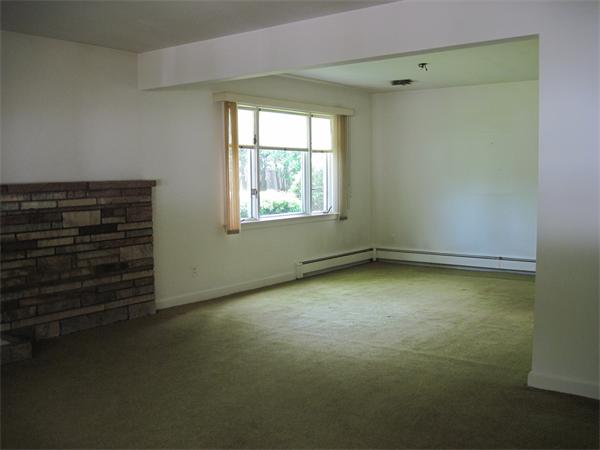 74 Sevland Road Newton, MA 02459 - Photo 3 of 7