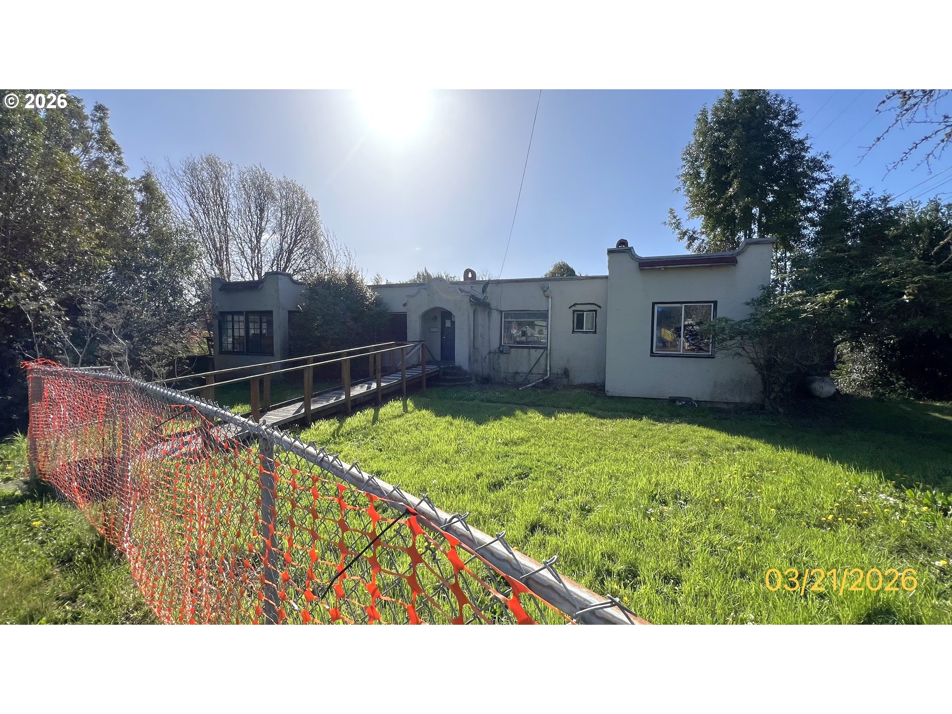 806 Railroad Street Myrtle Point, OR 97458 - Photo 1 of 11
