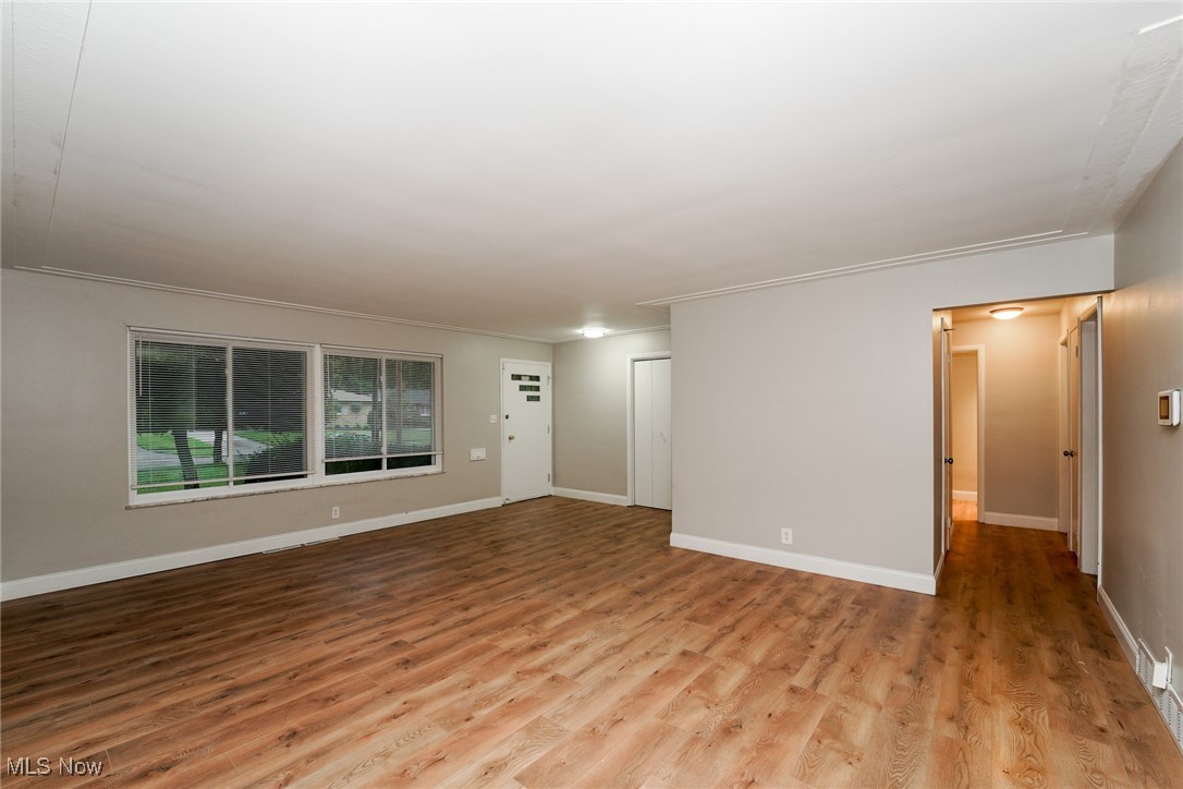 3655 Langton Road Cleveland, OH 44121 - Photo 5 of 20 Gallery Image 5