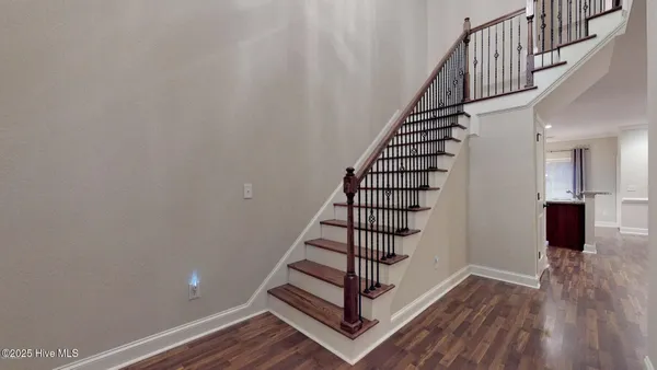 $1,825 | 2015 Leighton Drive, Greenville, NC 27834