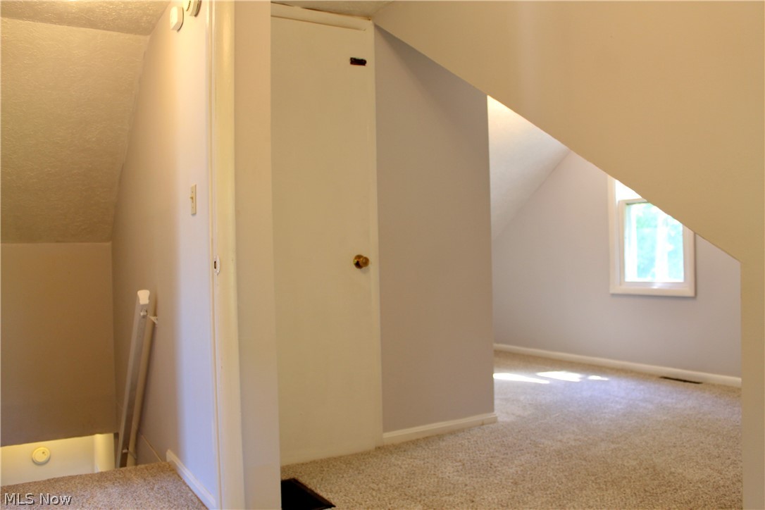 1055 Hudson Road Kent, OH 44240 - Photo 16 of 20