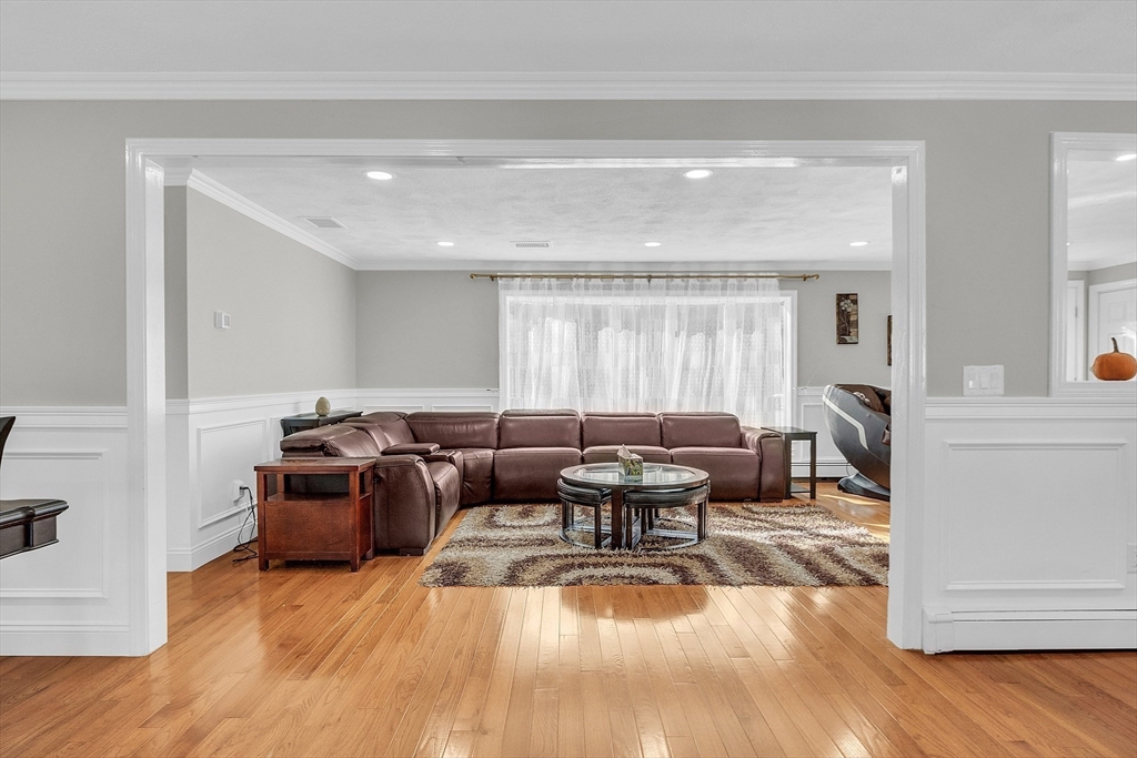 5 Flintlocke Road Franklin, MA 02038 - Photo 5 of 22
