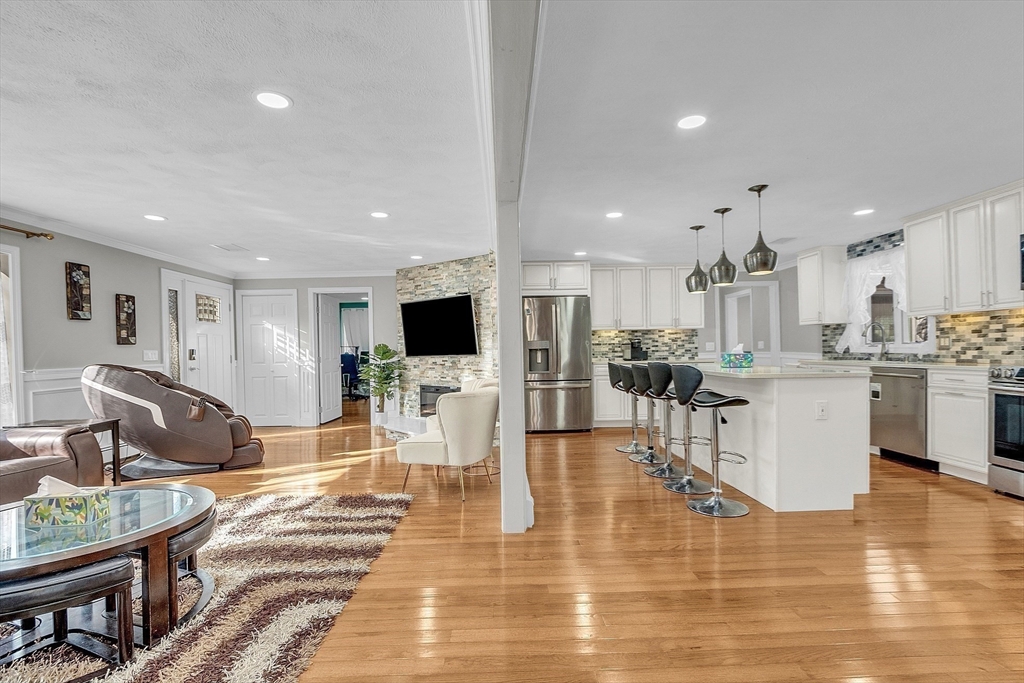 5 Flintlocke Road Franklin, MA 02038 - Photo 6 of 22