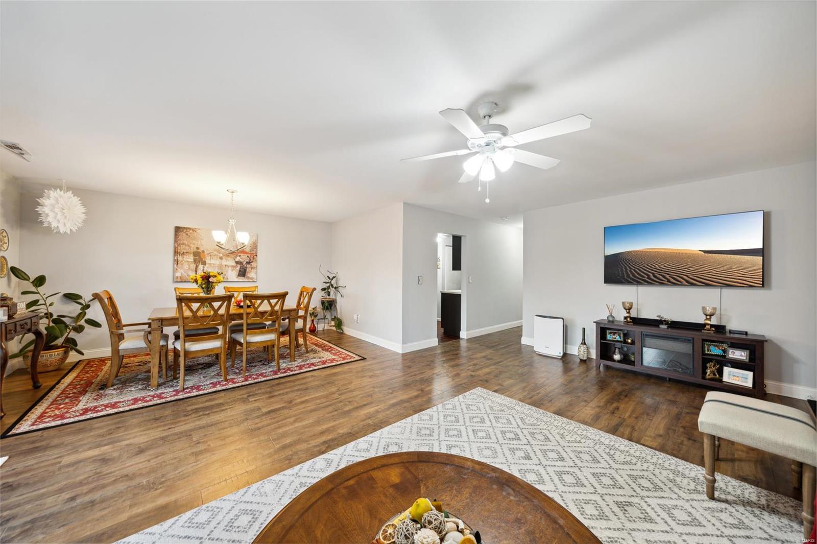 4301 Sunridge Drive, Unit E St. Louis, MO 63125 - Photo 5 of 21