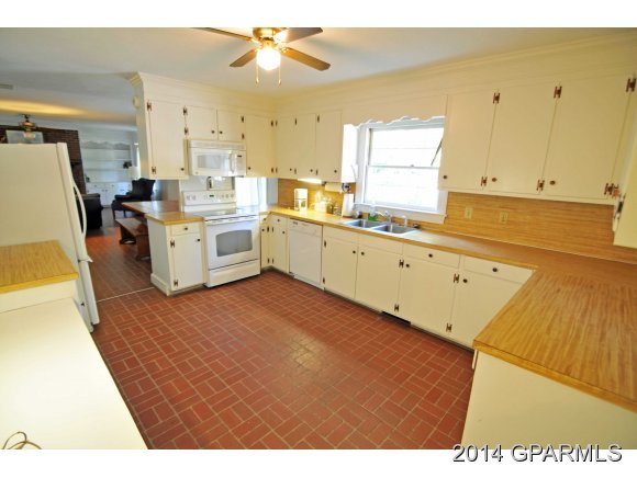 1102 East Rock Spring Road Greenville, NC 27858 - Photo 5 of 24 Additional Photo
