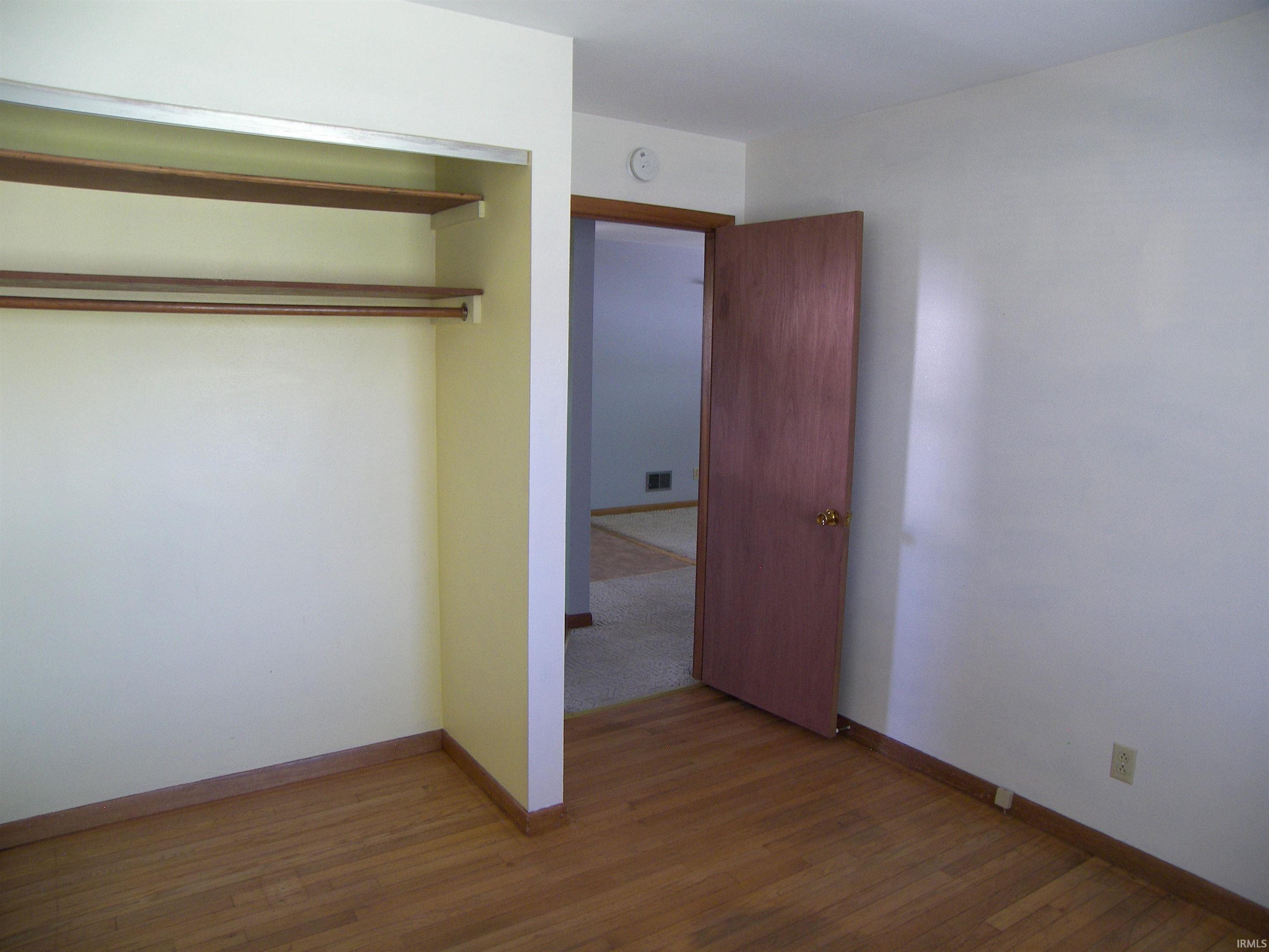 210 North Tucker Street Mentone, IN 46539 - Photo 28 of 36
